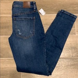 NWT Maurices Boyfriend Denim Flex Skinny Jeans
